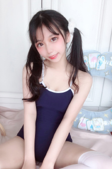 年轻女教师在线观看