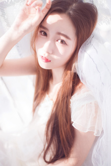 内衣比基尼美女图片